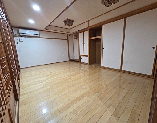 車站2房附部分家具 - Image 7