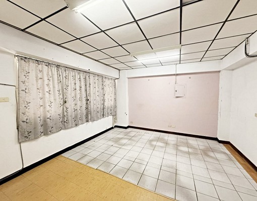 (租)歐洲世界1+2樓店面住家 - Image 9