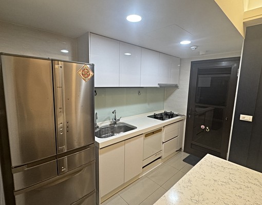 江海房屋服務費八折三房平車租金含管 - Image 10