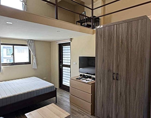 實圖>金山街前段裝潢美樓中樓 - Image 1