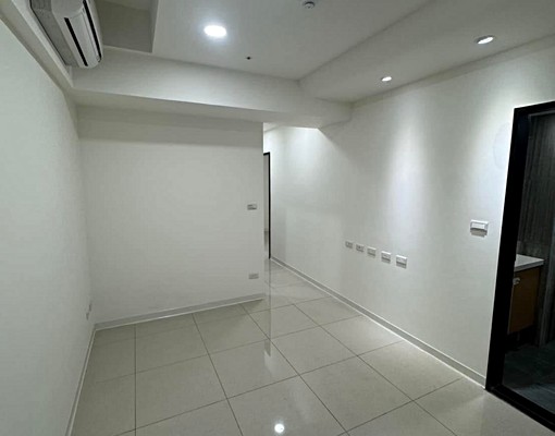 土城重劃區全新電梯2房車 - Image 2