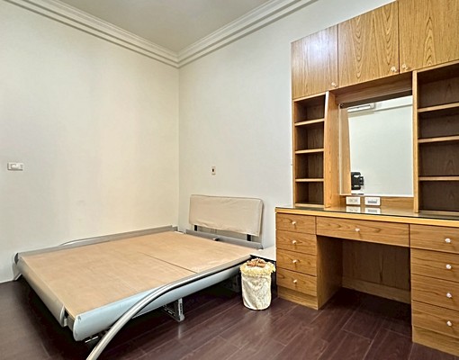 (可戶籍可租補)👑長榮路機能超猛商圈2+1房👑-小邱 - Image 7