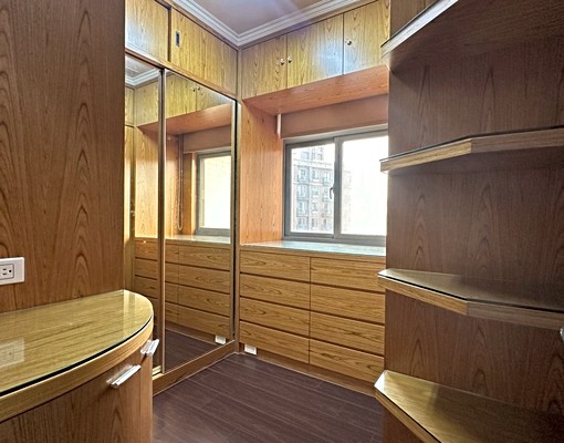 (可戶籍可租補)👑長榮路機能超猛商圈2+1房👑-小邱 - Image 8