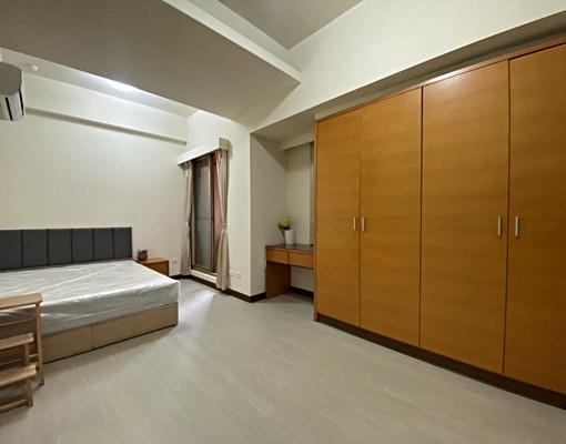 市政府新光遠百高樓3改2房✨大使用空間✨可租補✨溫馨裝潢 - Image 8