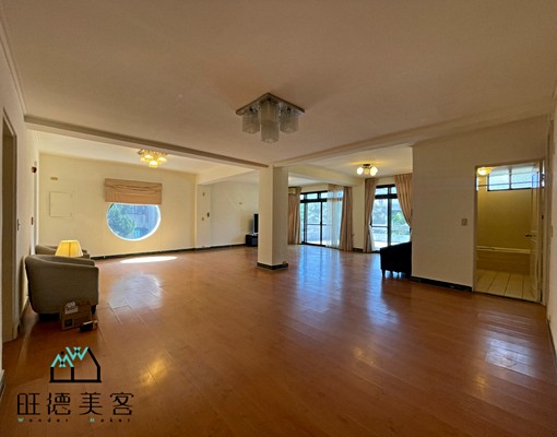 旺德美客§泳池社區§陽明山外雙溪§歐洲學校含稅管車 - Image 1