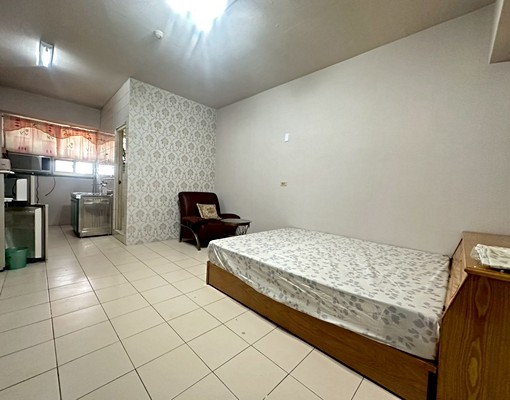 近火車站電梯套房*協助申請租補 - Image 2