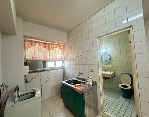 近火車站電梯套房*協助申請租補 - Image 5