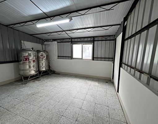 東區傳統獨門院透天～地點鄰近南紡購物中心、關帝廳 - Image 12