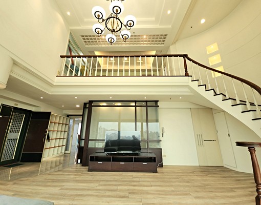 ⭐近市政路惠中路⭐朝南景觀四房⭐平面車位⭐附傢俱家電 - Image 1