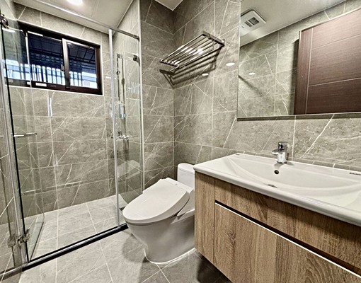 租-看那綠海景觀研森次頂樓雙陽台全新三房平車 - Image 6