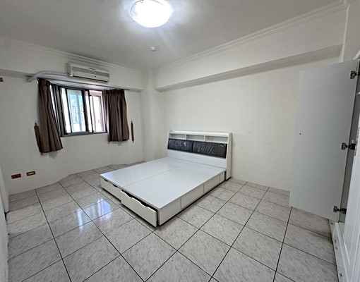 五華街明亮採光大四房 - 591租屋網 - Image 14