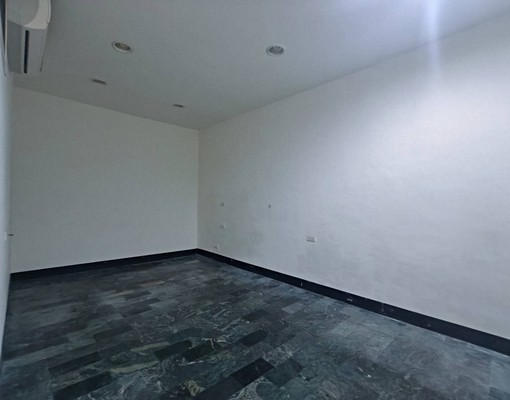 近68快速道路---東大路四段靜巷美透天 - Image 10