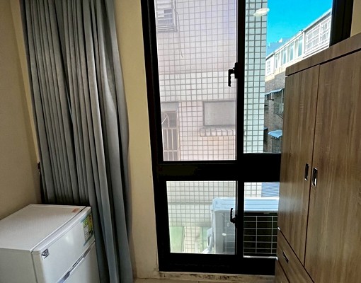 一門牌五間大套房//適合做員工宿舍(整層租佳) - Image 5