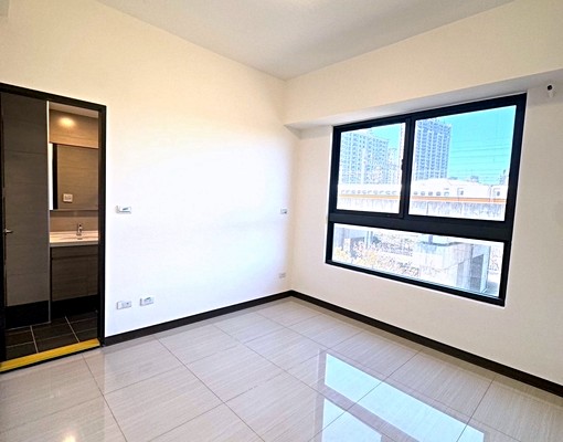 🏡高鐵站旁合新璞遇大三房平車✨火熱出租📢 - Image 3