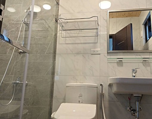 ***仁和路電梯華廈可寵可租補三年屋 - Image 2