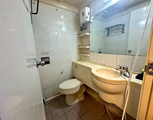 租補可.漂亮景觀美套房-教育大學.柳川公園.台中醫院. - Image 10