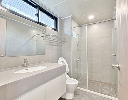 【綠海都心】二樓露臺戶，大空間，可當工作室 - Image 7