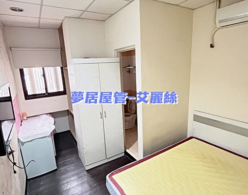 近潭子市區便宜套房!電梯、超市跟便利商店、近台74、機能佳 - Image 3