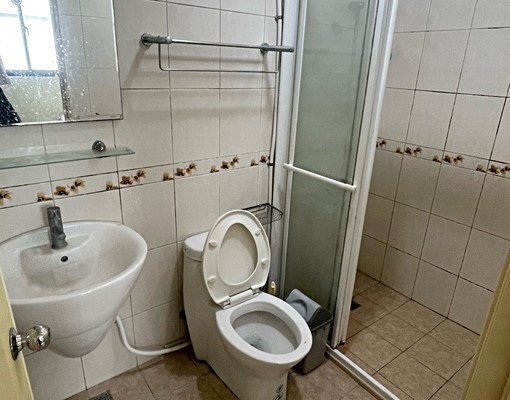 松柏街套房出租,近明新科大,空間坪數大 - Image 3