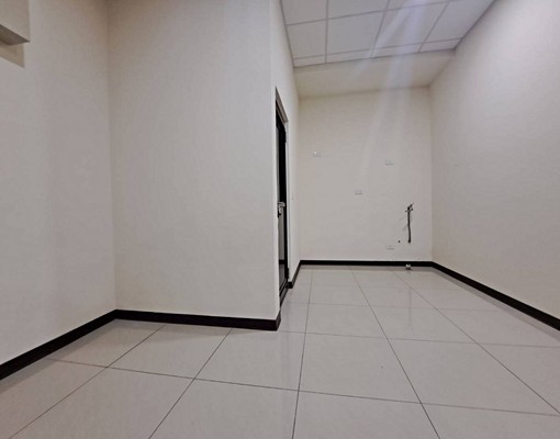 店面兩層大空間💎新巴黎一樓+上層 - Image 10