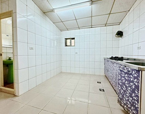 💯安南邊間採光車庫透天💯 - Image 4