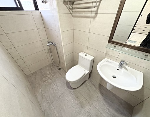 🏡超大套房|獨立室內機車位🚗|大陽台採光棒🌞 - Image 8