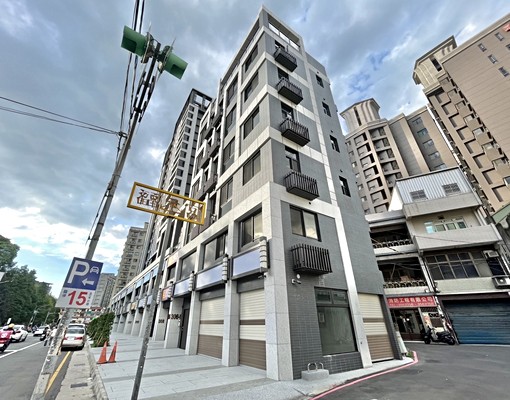 ✨雅馨推薦【宜誠吾寓｜溫馨陽台採光美套房】可租補🌿 - Image 2