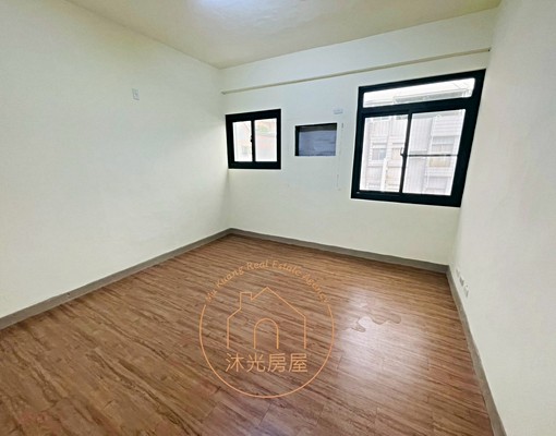 沐光~國賓影城黃金臨路店住合一 - 591租屋網 - Image 2