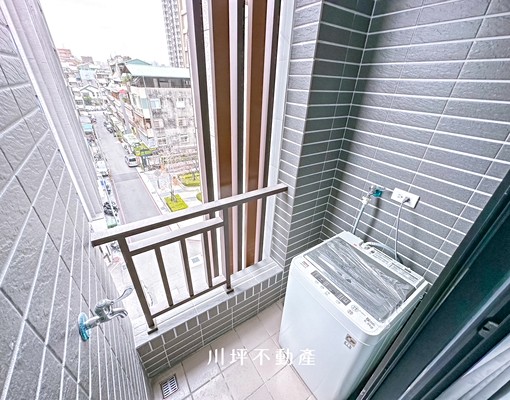 可租補😍近一中商圈機能超好👍全新完工陽台獨洗☀️衛浴開窗 - Image 9