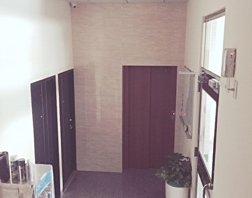 整棟獨立洗衣機、陽台、電梯套房 - Image 8