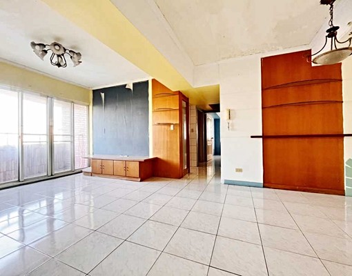 台積電6分鐘｜有緣｜右昌公園友善四房｜可寵可租補｜經濟實惠 - Image 1