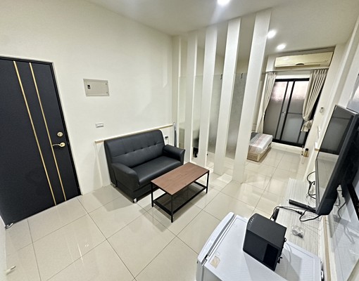 逢甲最強✨類1房1廳✨可租補✨陽台獨洗曬✨子母車 - Image 1