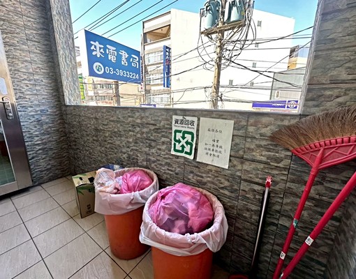 菓林鬧區/大空間/免追垃圾車 - Image 1
