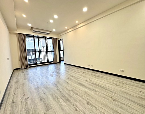 全新頂樓大三房/可補助/含車位/A18 - Image 1