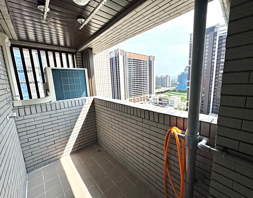 全新頂樓大三房/可補助/含車位/A18 - Image 7