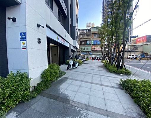日健匯黃金店面 - Image 10