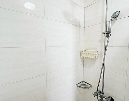 近育德路/限女生/租6700元 - Image 2