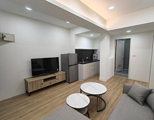 可租屋補助、全新裝潢2房、設備全新未使用、獨立陽台和洗衣機 - Image 1