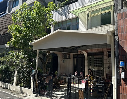 透天別墅庭院雙車庫環境優中信楊家甄 - Image 2