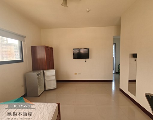 免仲介費/大套房/近忠孝夜市.中興大學 - Image 1