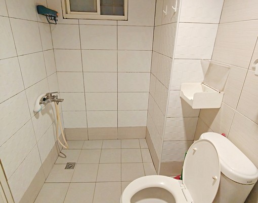 免仲介費~巨蛋文藻大套房可租補可寵重新整修屋況棒一級節能家電 - Image 6