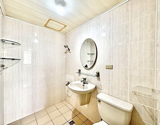 專💰農十六埃及大樓2+1房出租車位好停家電可談 - Image 11