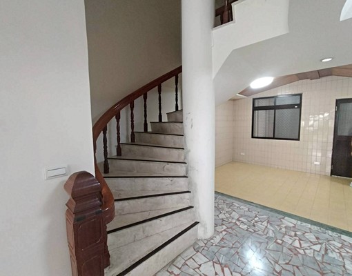 社區花園一樓單純住家 - Image 4