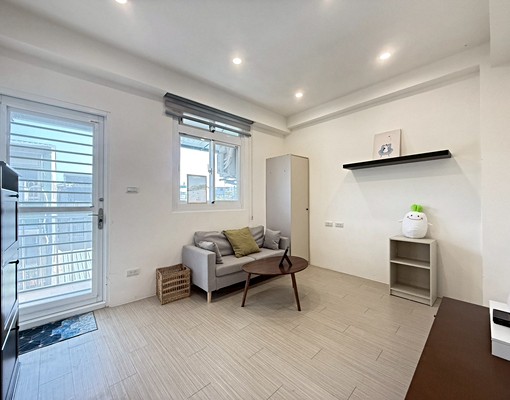 徐匯中學站5分鐘/生活機能佳/兩房/採光/可寵/垃圾代收 - 591租屋網 - Image 1