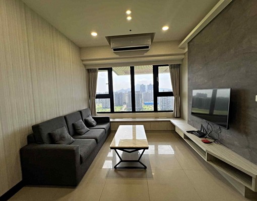 新市鎮海都高樓層精緻三房有車位，可租補入戶籍 - Image 1