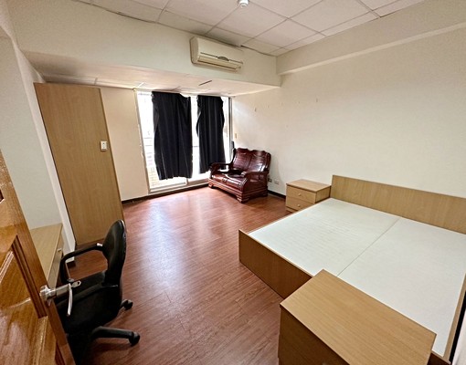 ★紅樹林輕軌聖塔露琪亞5房附家電具不含管★ - Image 4