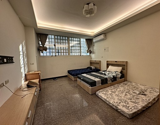 小蔣🍪承辦｜烏日臨路透店｜禁餐飲｜可移工.辦公. - Image 6