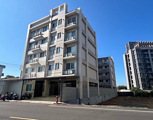 3房2衛含管含車位（可租補可入戶籍） - Image 1