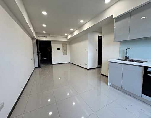 長虹天韻|全新交屋高樓層2房|含平車含管|可寵 - Image 1