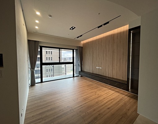 全新落成寶輝世紀莊園三房雙車位 - Image 2